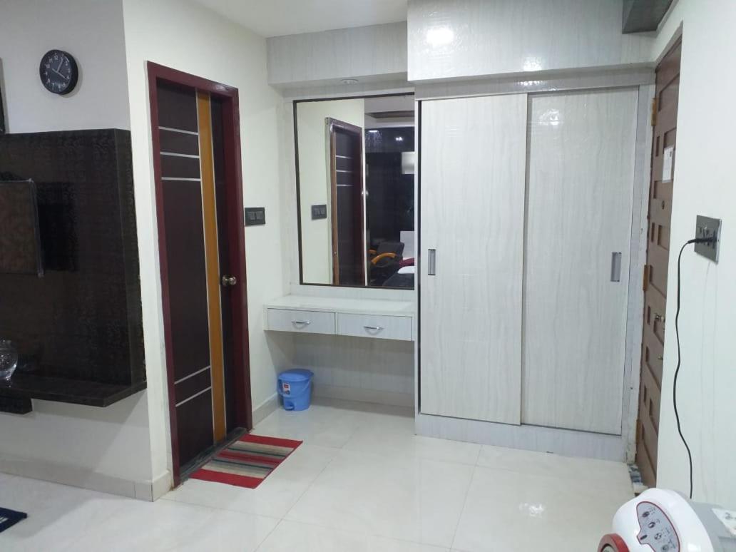 Grand Meridian Vinnamangalam Exterior photo